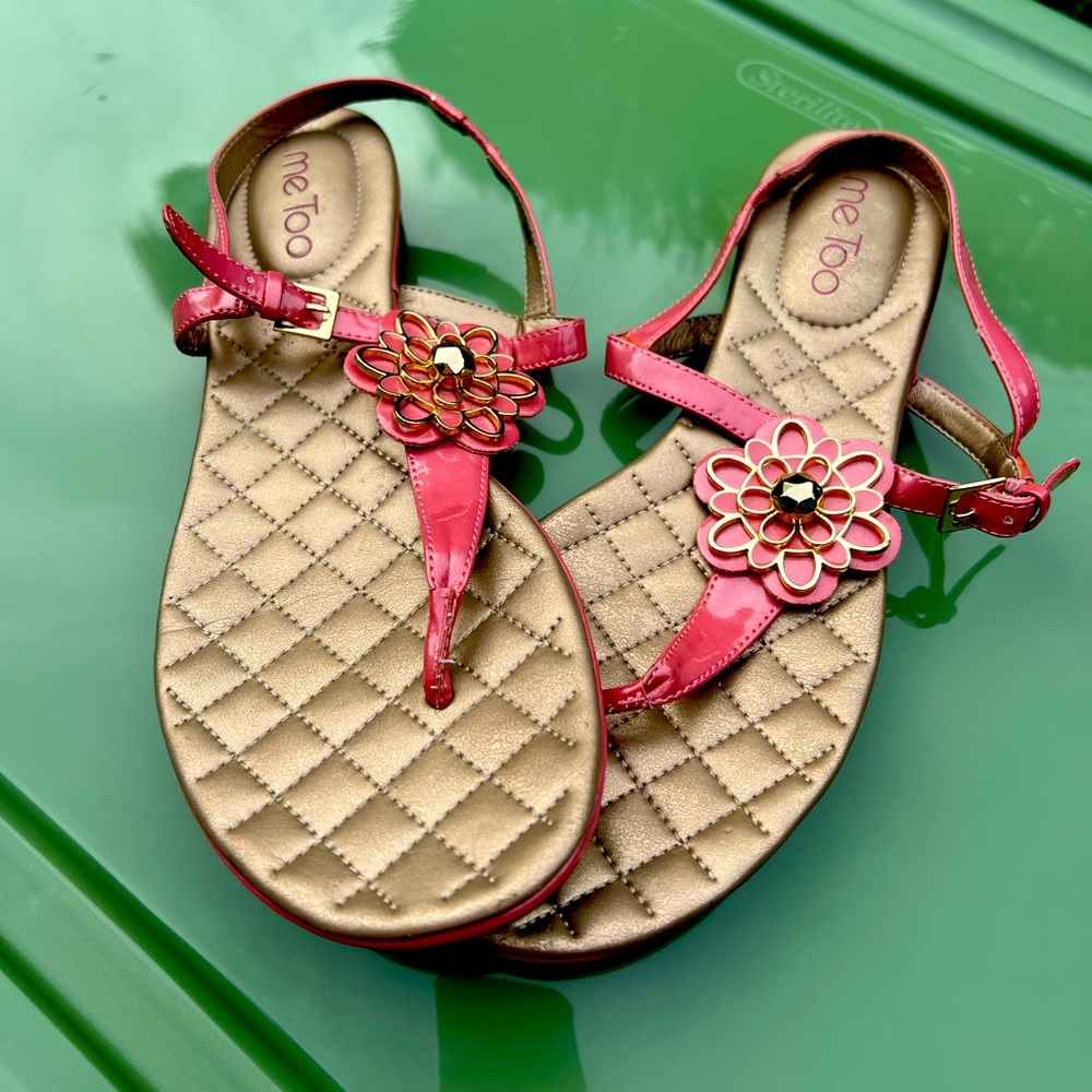 Women sandals size 10